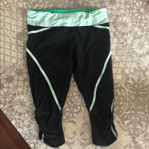 Lululemon cropped leggings